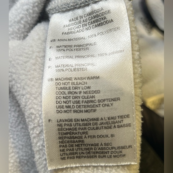 Adidas Climawarm men’s hoodie size xl. Grey and black. Washed but never worn! - Picture 7 of 7